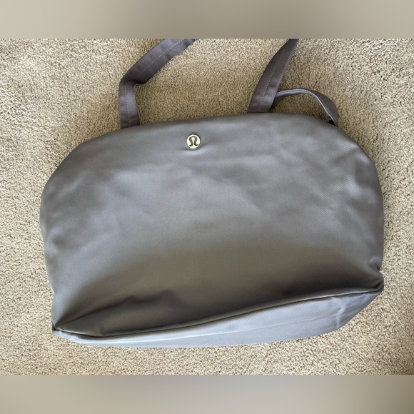 Lululemon Go Getter Tote lunar rock - Picture 15 of 16